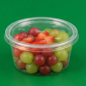 8oz Plastic Round Containers & Lids (1)